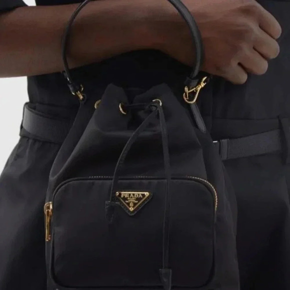 GAP | Black Nylon Vegan Leather Drawstring Mini Bucket  Bag - NWOT - Picture 12 of 12